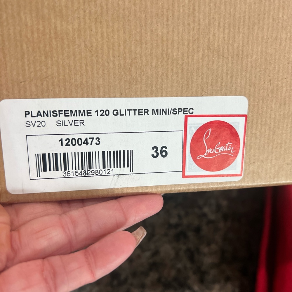 SILVER LOUBOUTIN HEELS NIB SZ 36 - Picture 7 of 8